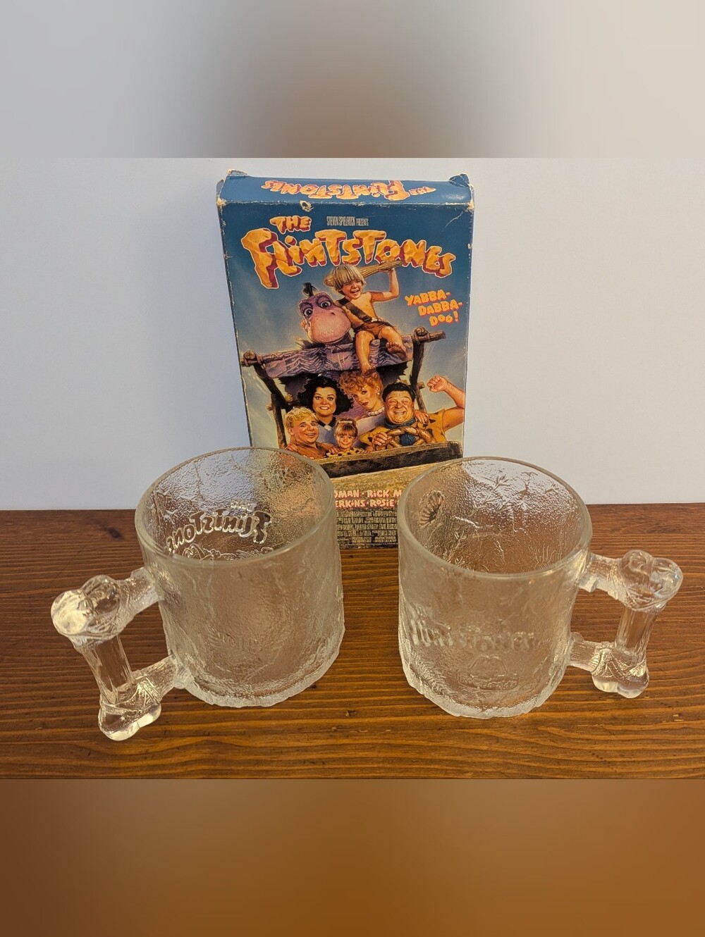 Vintage Set: MCDONALD’S THE FLINTSTONES MUG Glasses The Flintstones (VHS, 1994)